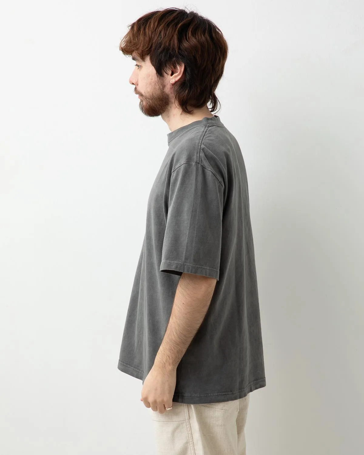 HOLLOW YARN PLAIN TEE